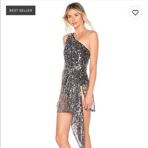 revolve sequin